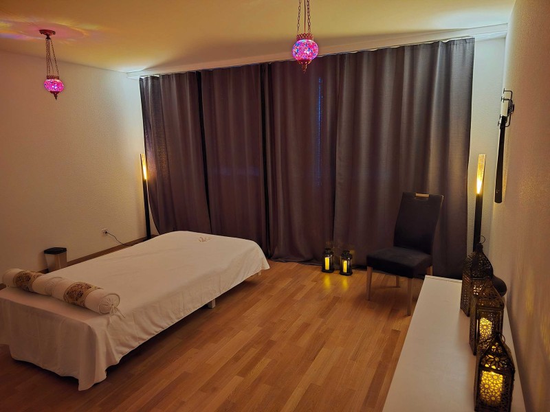 Tantra Studio Basel, Tantrastudio Basel Jenny Tantra Massage Basel - Ihre erotische Auszeit Tantra Massage Basel, erotische Massage Basel, Lomi Lomi Massage Basel